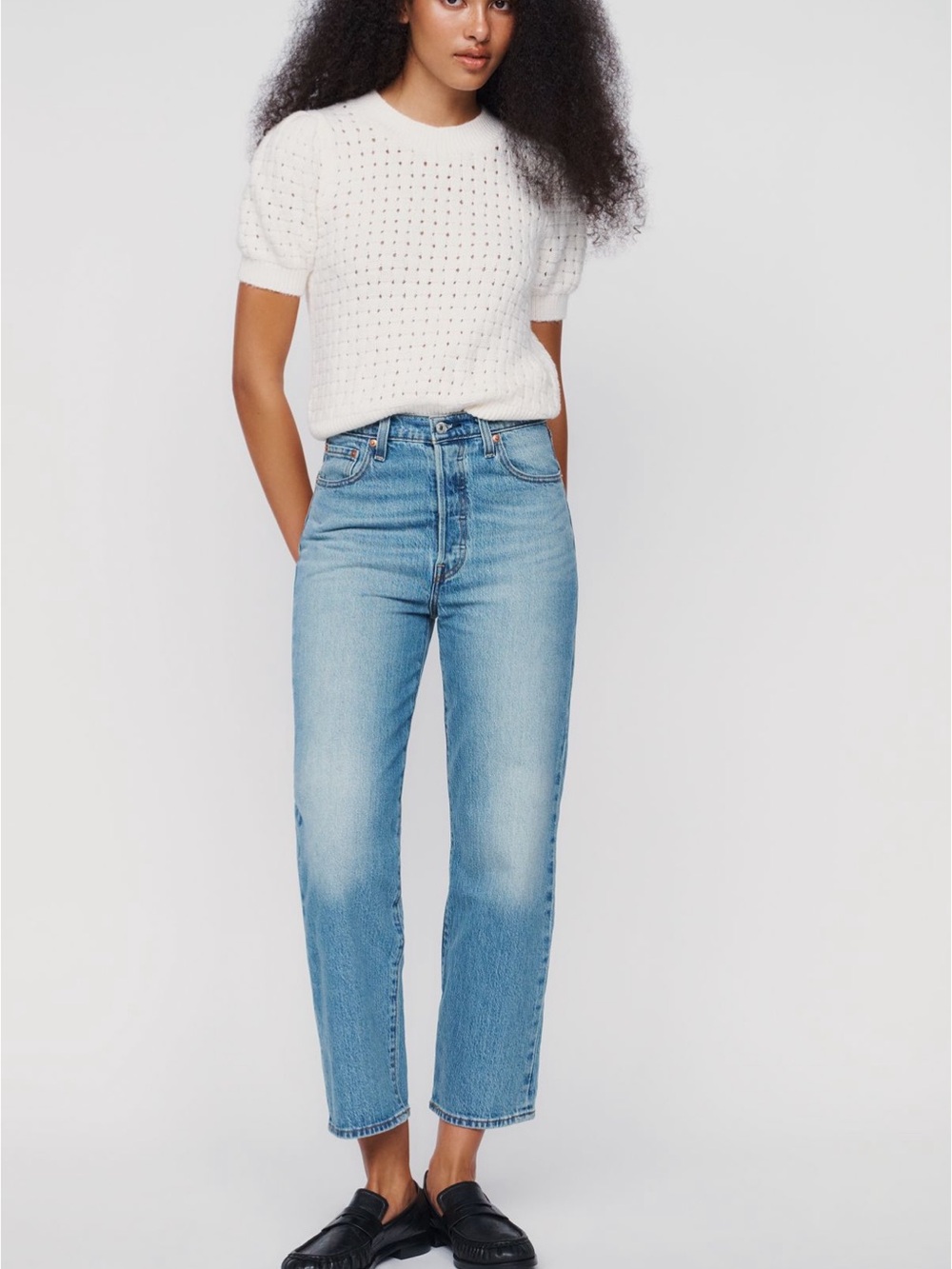 Levi's Ribcage High-Rise Cropped Jeans